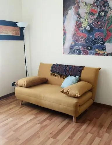 Al 35 Dell'aurora Apartamento